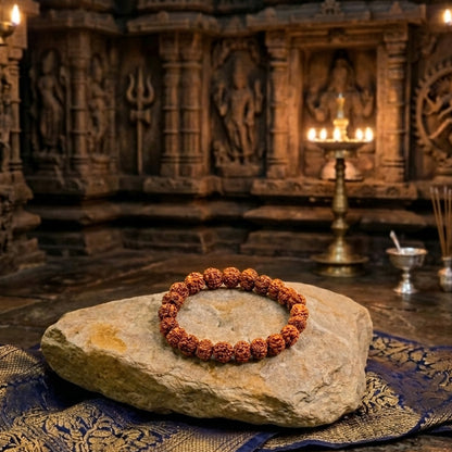 Natural Rudraksh 5 Face Bracelet for Peace, Focus & Good Health (Lab Certified)